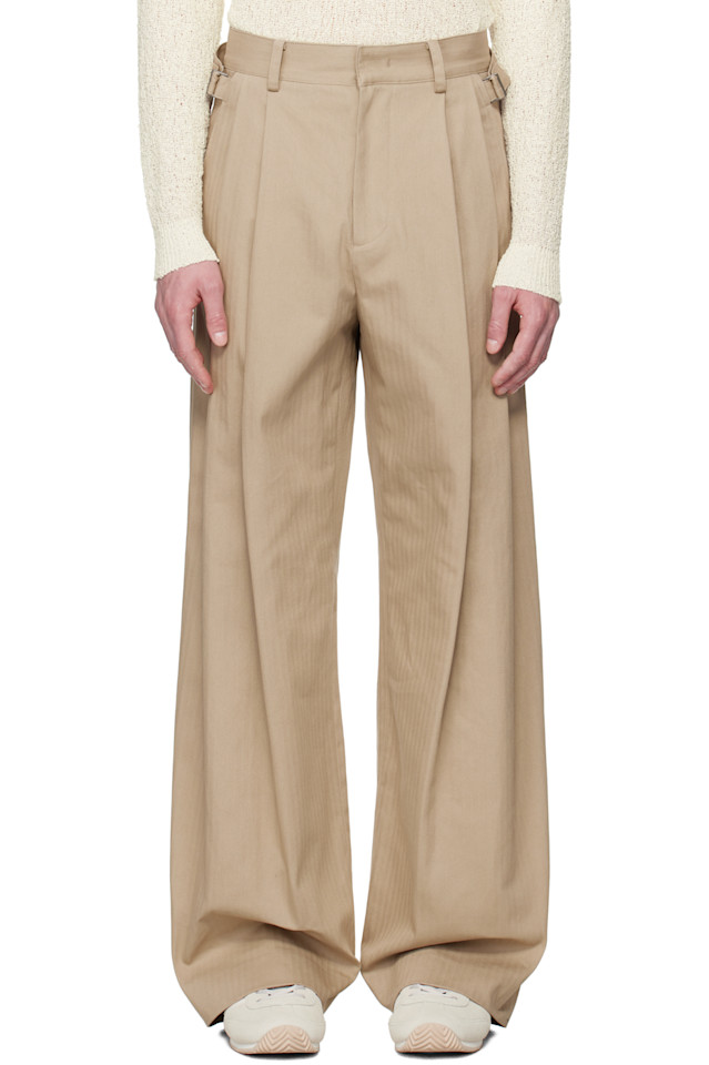 эксклюзивные брюки в елочку бежевого цвета от Ssense System, цвет le
эксклюзивные брюки в елочку бежевого цвета от Ssense System, цвет le