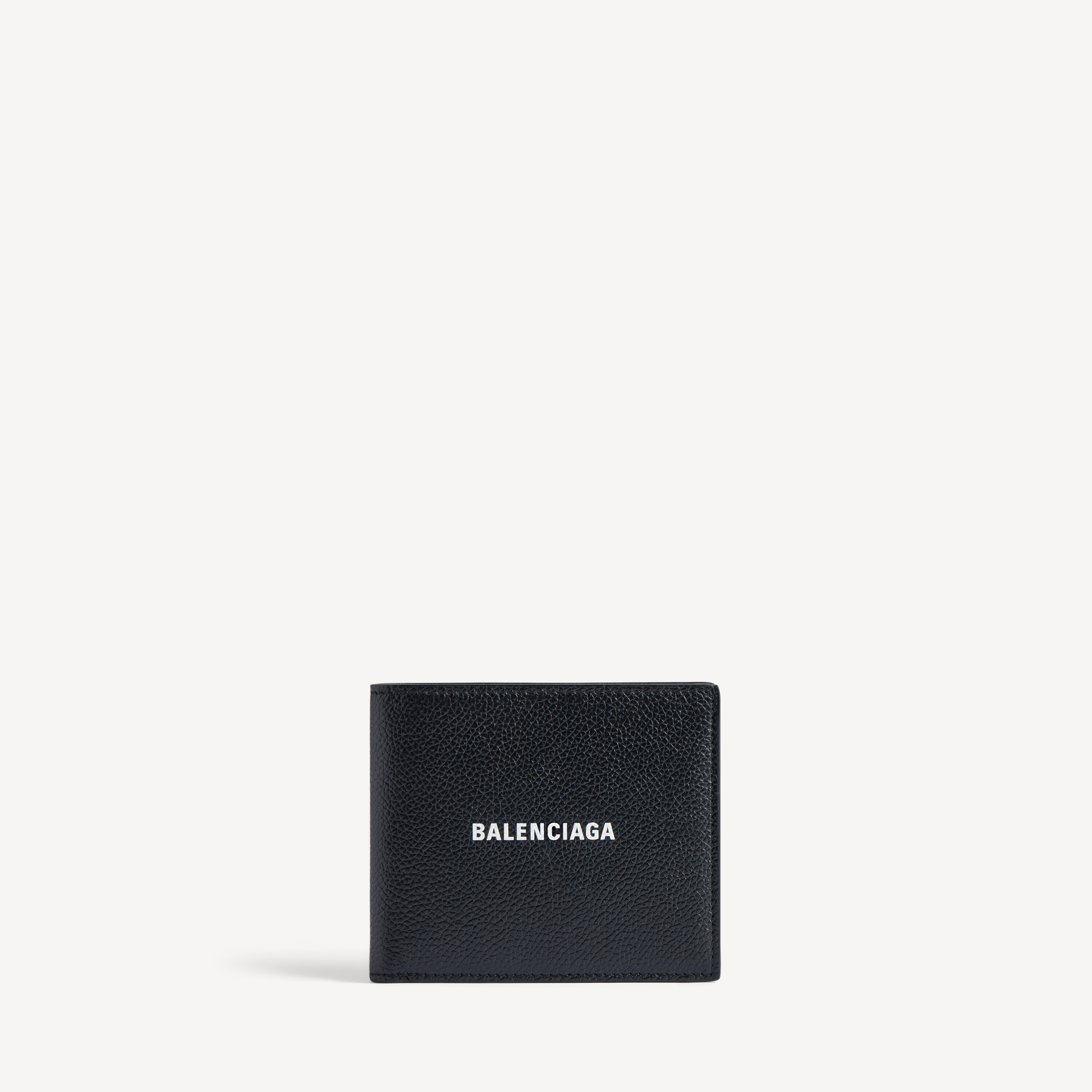 BALENCIAGA Мужской складной кошелек Cash Square в черно-белом цвете
BALENCIAGA Мужской складной кошелек Cash Square в черно-белом цвете
