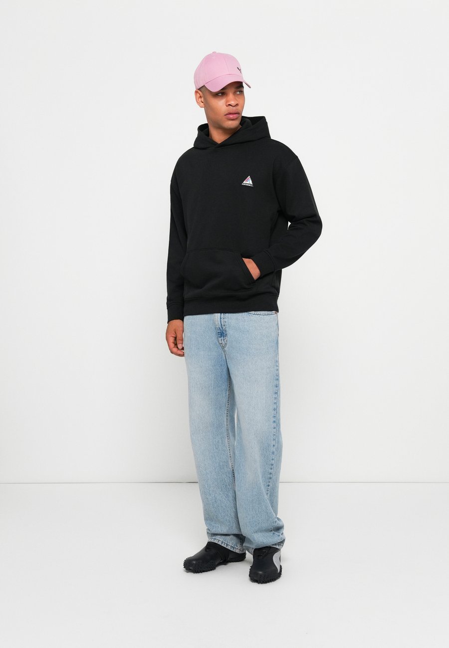 Худи O'Neill HOODIE UNISEX, Schwarz/Black
Худи O'Neill HOODIE UNISEX, Schwarz/Black