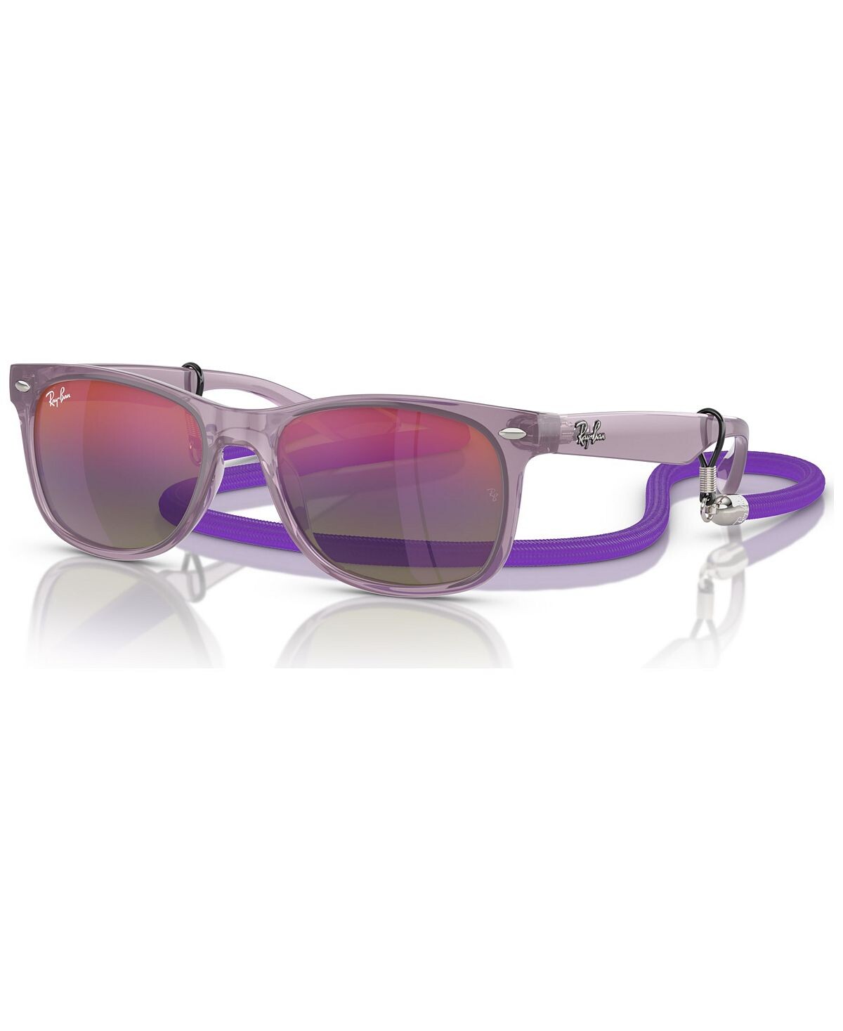 Детские солнцезащитные очки New Wayfarer (7–10 лет) Ray-Ban Jr
Детские солнцезащитные очки New Wayfarer (7–10 лет) Ray-Ban Jr