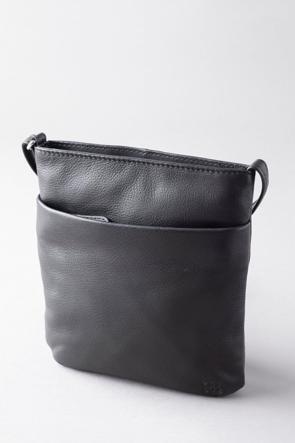 Кожаная сумка Lakeland Lowther на длинном ремешке Lakeland Leather, черный
Кожаная сумка Lakeland Lowther на длинном ремешке Lakeland Leather, черный