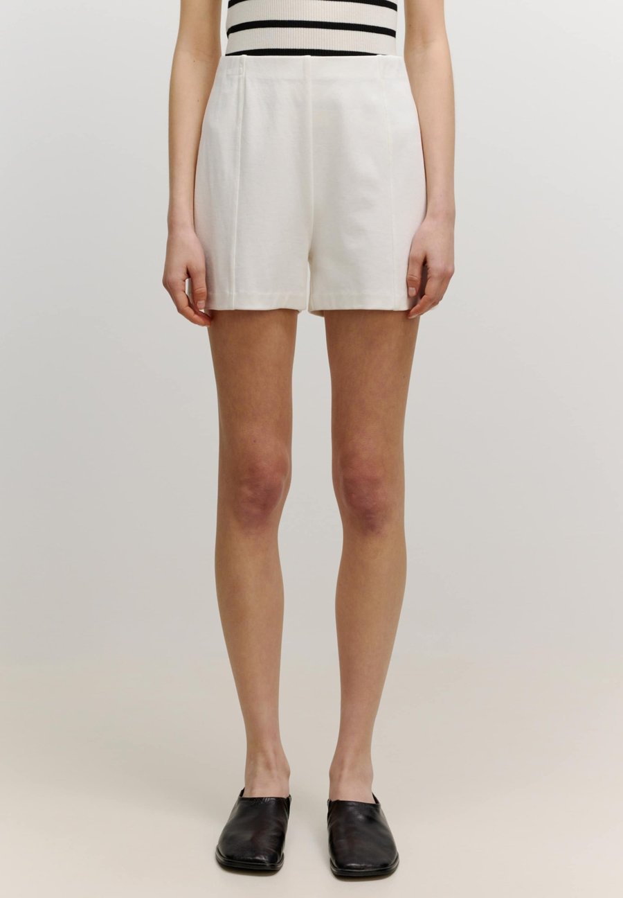 Шорты EDITED MAREIKE, Weiß/White
Шорты EDITED MAREIKE, Weiß/White