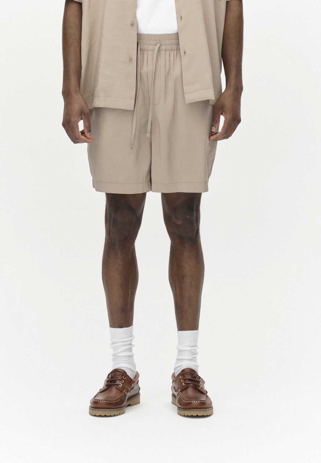 Шорты Tracksuit bottoms Gabba, бежевый
Шорты Tracksuit bottoms Gabba, бежевый