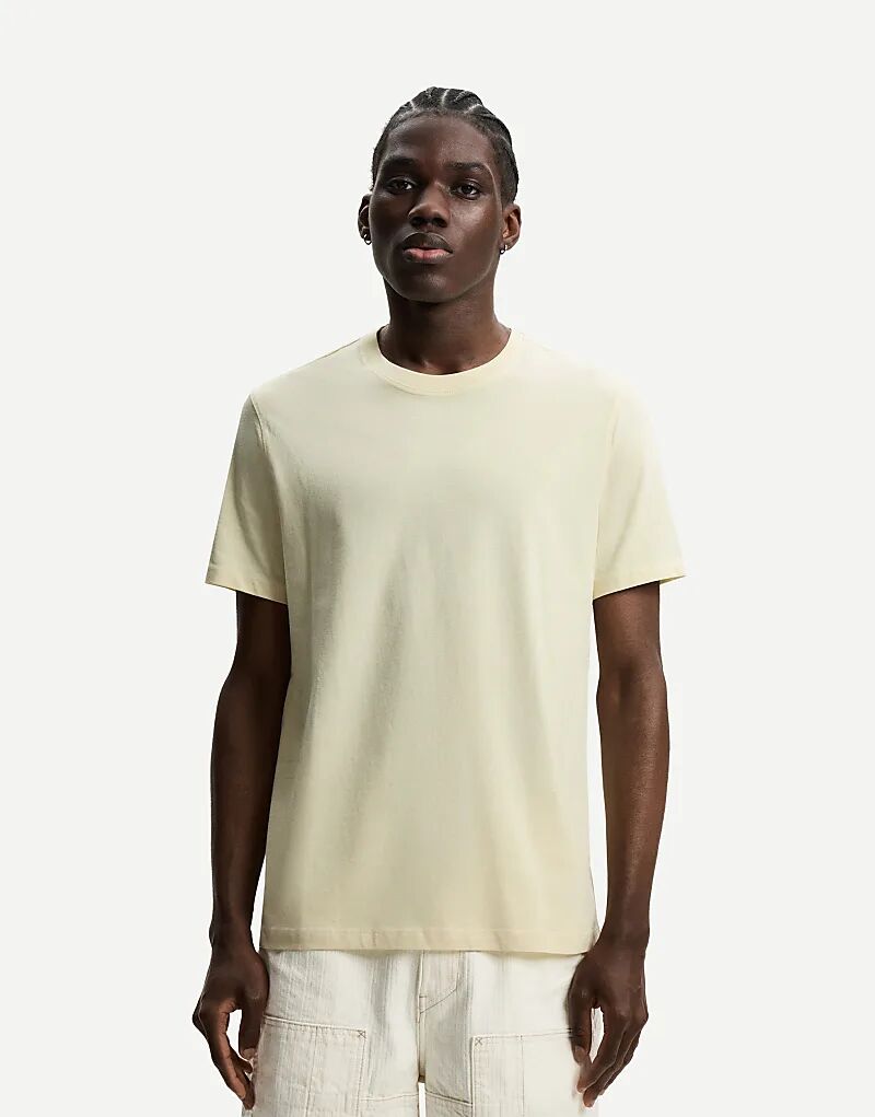 Базовая футболка Bershka с короткими рукавами желтого цвета
Базовая футболка Bershka с короткими рукавами желтого цвета