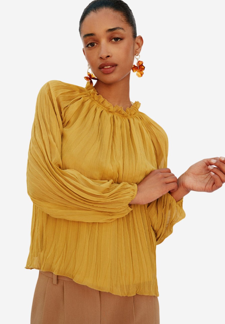 Блуза Cortefiel Blouse, Green
Блуза Cortefiel Blouse, Green