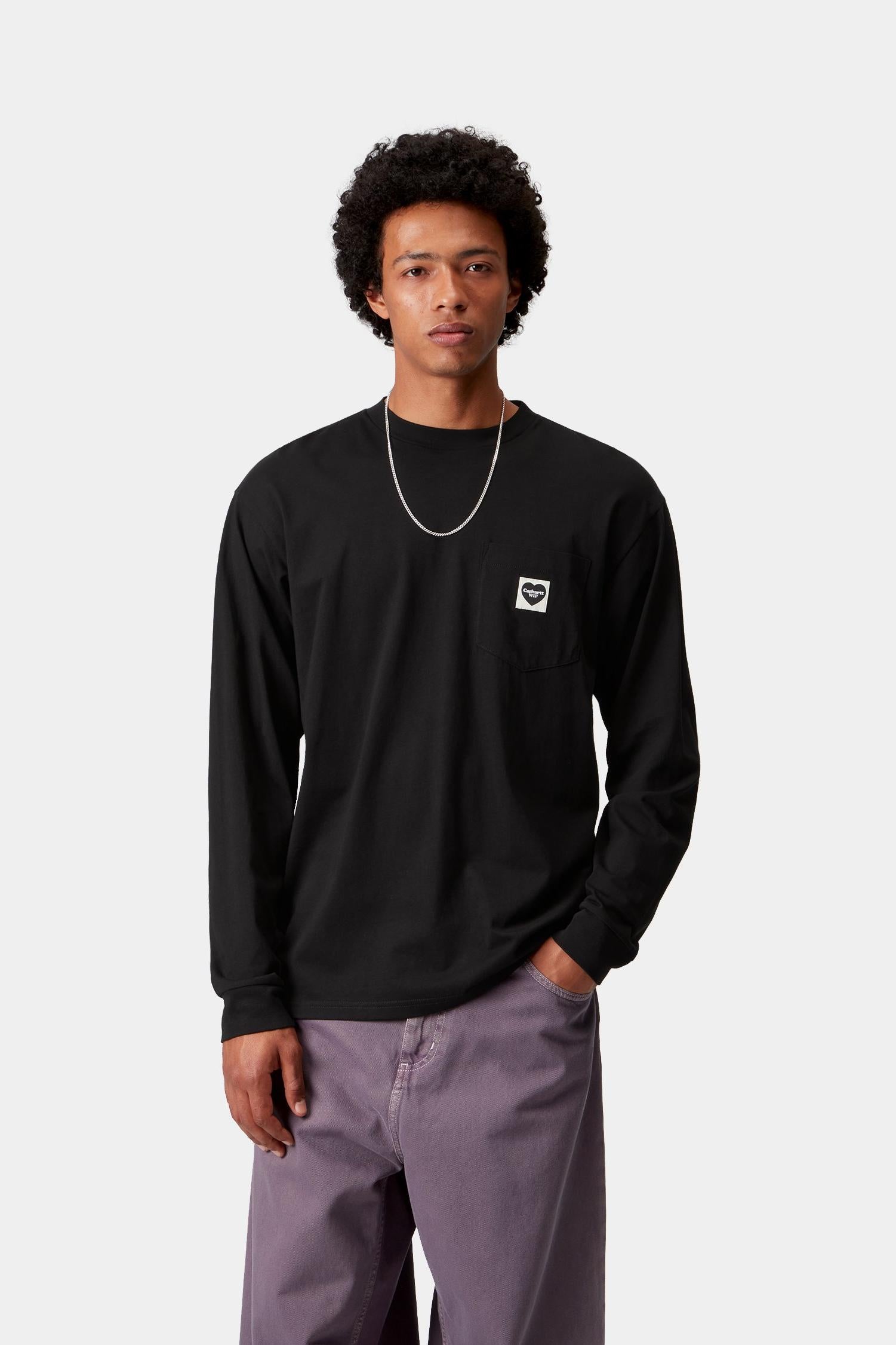 Лонгслив с карманом и логотипом Heart Carhartt, черный
Лонгслив с карманом и логотипом Heart Carhartt, черный