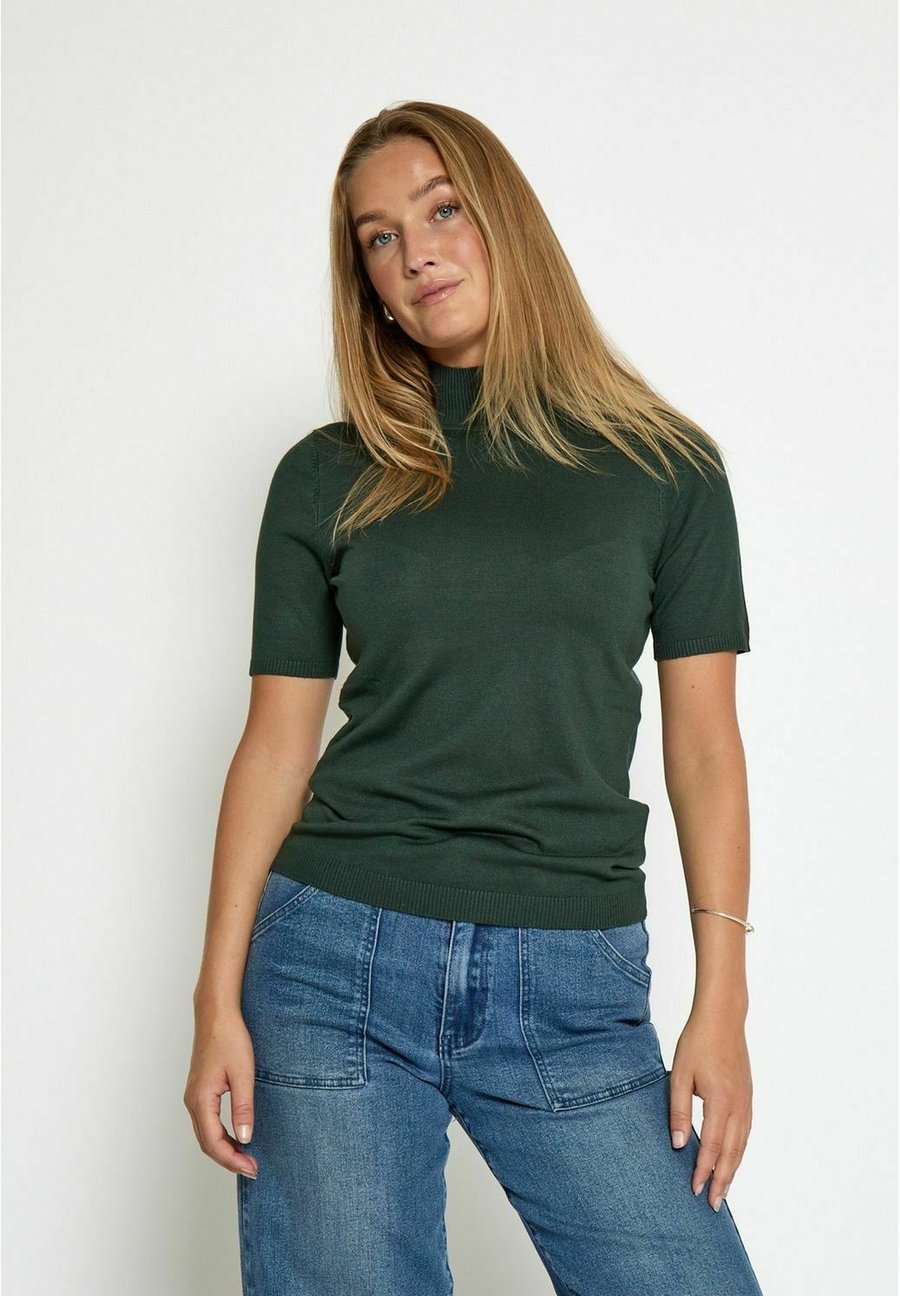 Футболка Minus ROLL NECK, Jungle Green/Green, Зеленый, Футболка Minus ROLL NECK, Jungle Green/Green
Футболка Minus ROLL NECK, Jungle Green/Green, Зеленый, Футболка Minus ROLL NECK, Jungle Green/Green