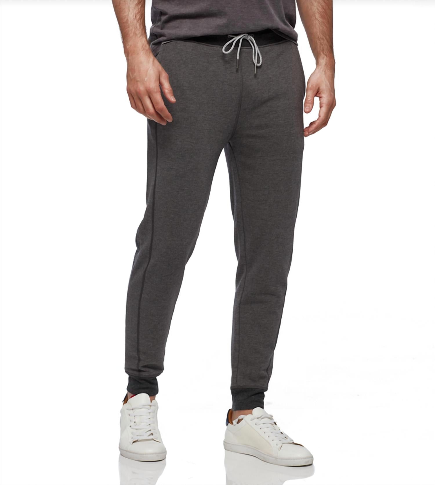 Спортивные брюки Victory Performance серого цвета Flags & Anthem
Спортивные брюки Victory Performance серого цвета Flags & Anthem