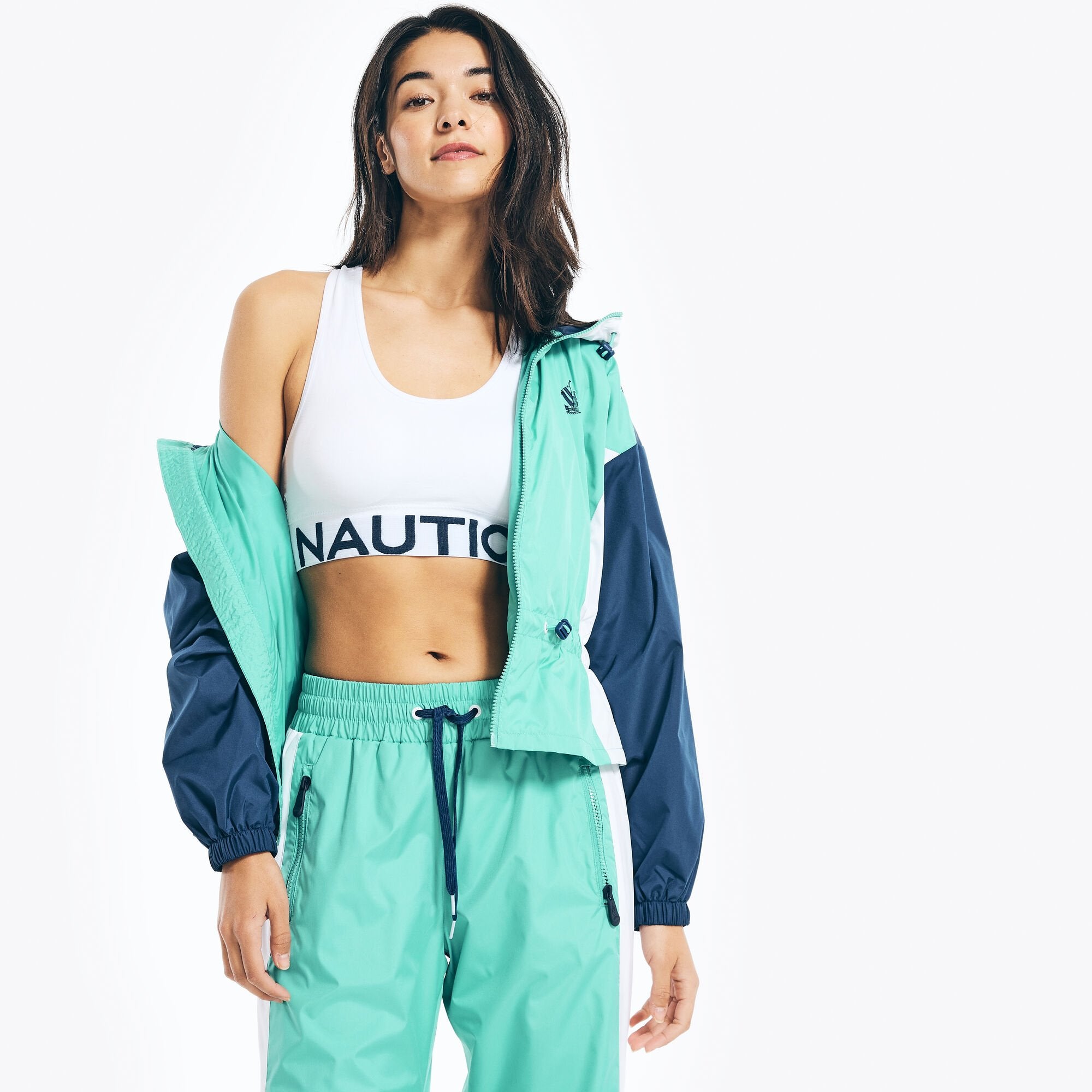 Nautica Женская переизданная куртка с баской Colorblock, цвет aqua lagoon 16-5127 tcx 
Nautica Женская переизданная куртка с баской Colorblock, цвет aqua lagoon 16-5127 tcx