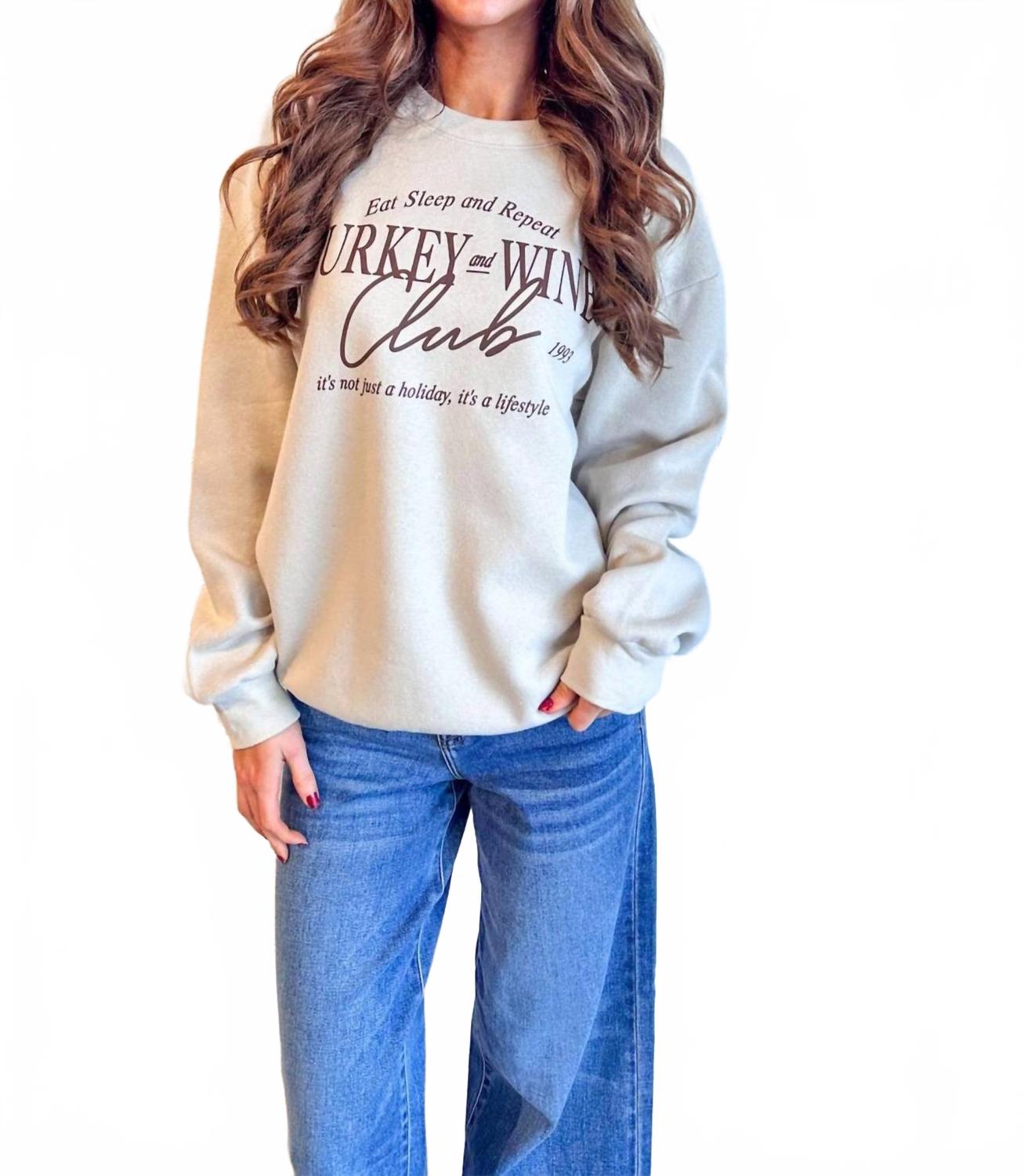 Уютный оверсайз свитшот Turkey & Wine Club в цвете кость The Clandestine Underground, Bone
Уютный оверсайз свитшот Turkey & Wine Club в цвете кость The Clandestine Underground, Bone