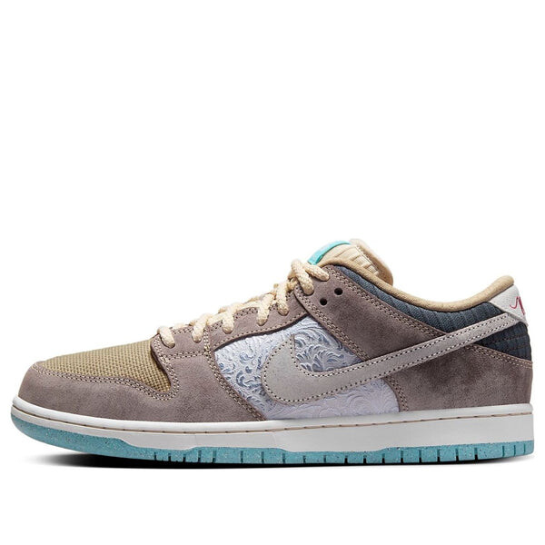 Кроссовки sb dunk low Nike, коричневый
Кроссовки sb dunk low Nike, коричневый