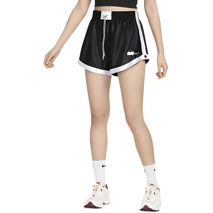 Повседневные шорты унисекс черный/белый Nike
Повседневные шорты унисекс черный/белый Nike