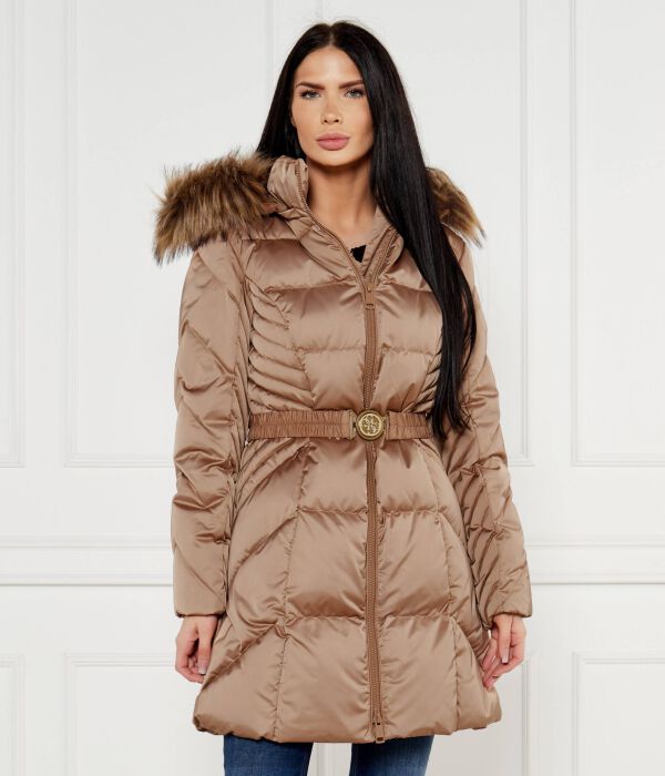 Новая куртка-пуховик Ольга Regular fit Guess Jeans, коричневый
Новая куртка-пуховик Ольга Regular fit Guess Jeans, коричневый