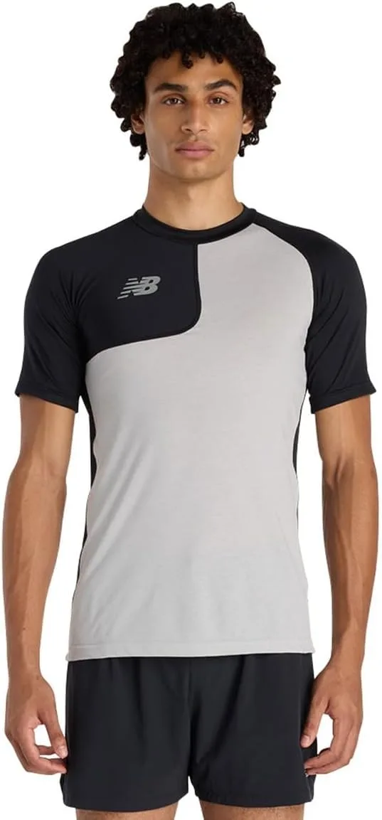 New Balance мужская футболка Asym с коротким рукавом
New Balance мужская футболка Asym с коротким рукавом