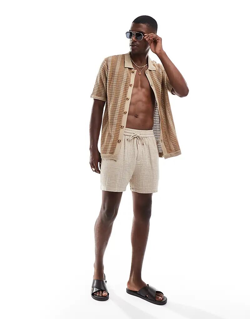 Рубашка Goldsboro с воротником-стойкой, связанная крючком, бежевая полоска
Рубашка Goldsboro с воротником-стойкой, связанная крючком, бежевая полоска