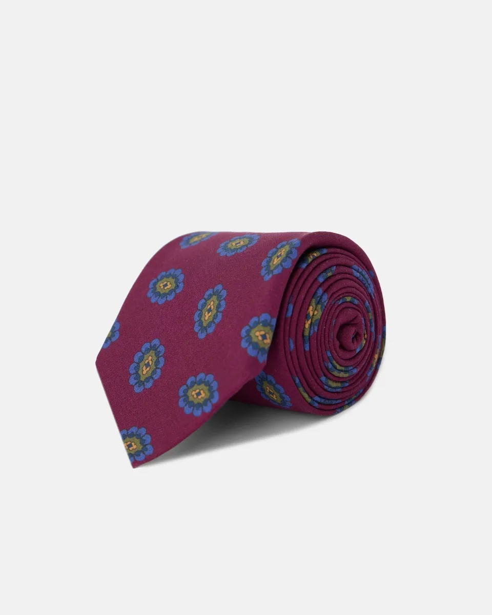 Мужской галстук медальон Silbon, красный
Мужской галстук медальон Silbon, красный