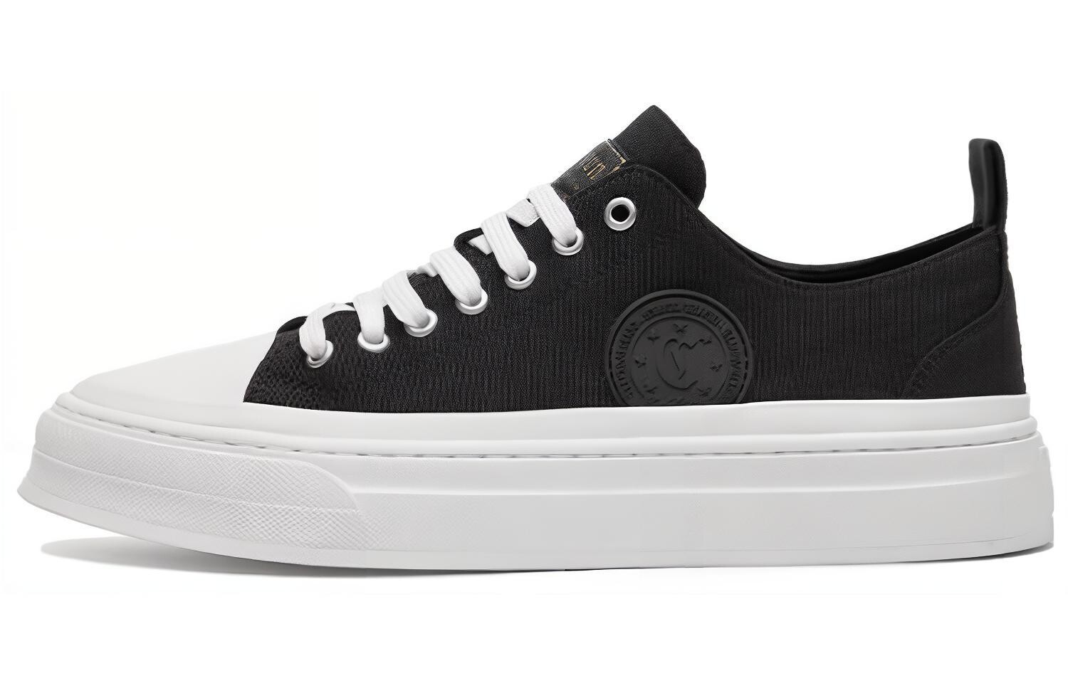 Кеды мужские, обувь для скейтбординга низкая черный Cabbeen
Кеды мужские, обувь для скейтбординга низкая черный Cabbeen