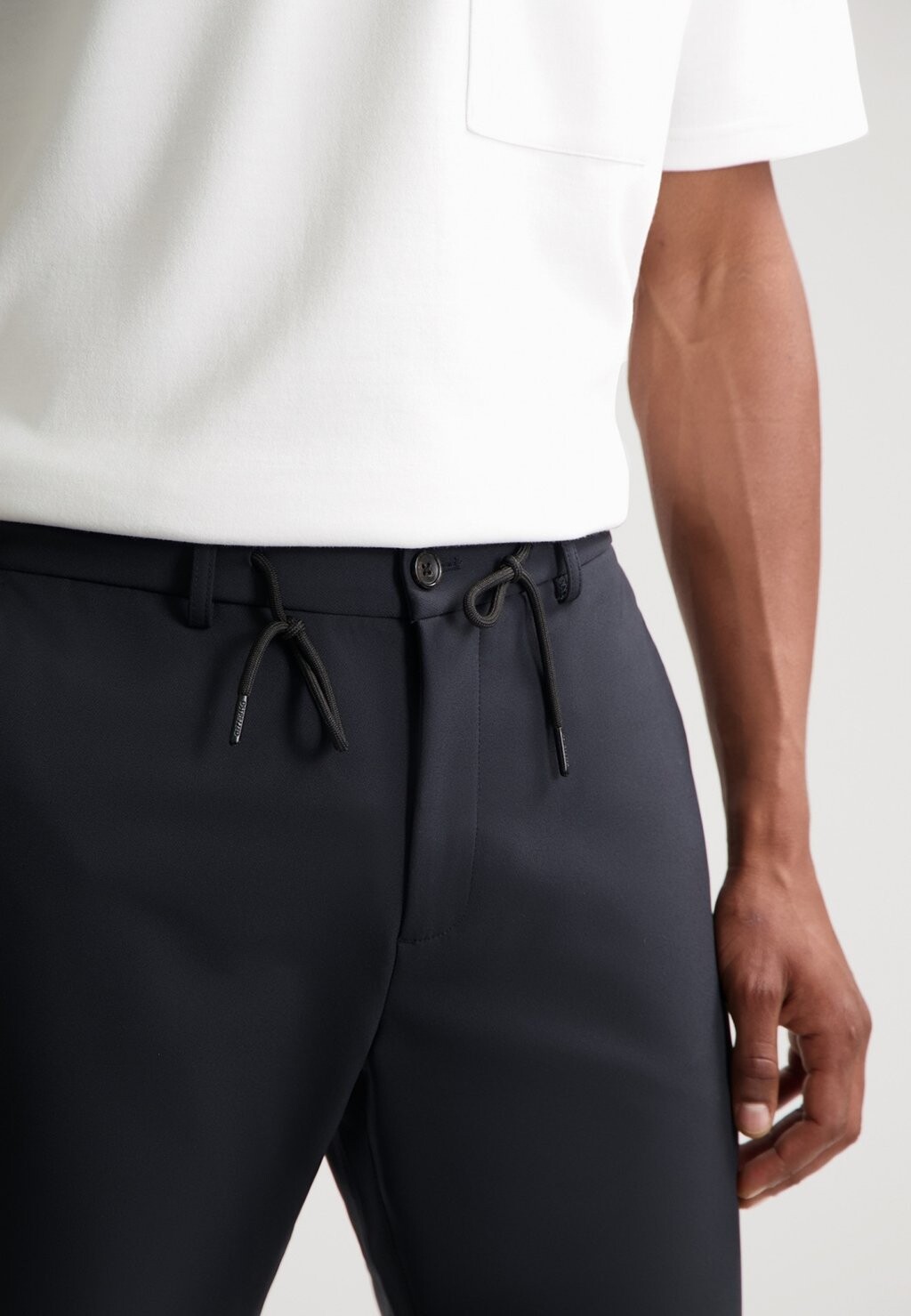 Брюки Dstrezzed, черный 
Брюки Dstrezzed, черный