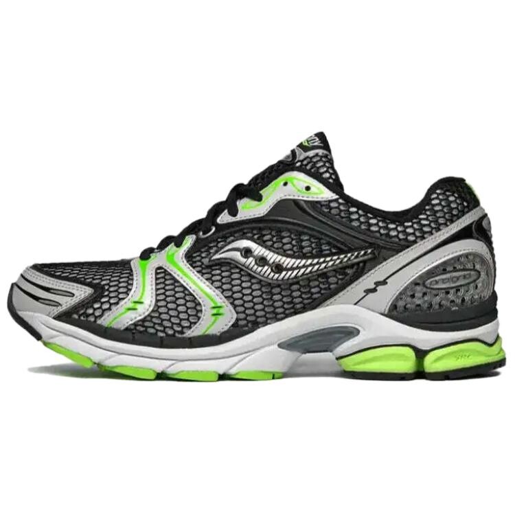 Кроссовки saucony ProGrid Triumph 4 Black Speed Green, черный/зеленый
Кроссовки saucony ProGrid Triumph 4 Black Speed Green, черный/зеленый