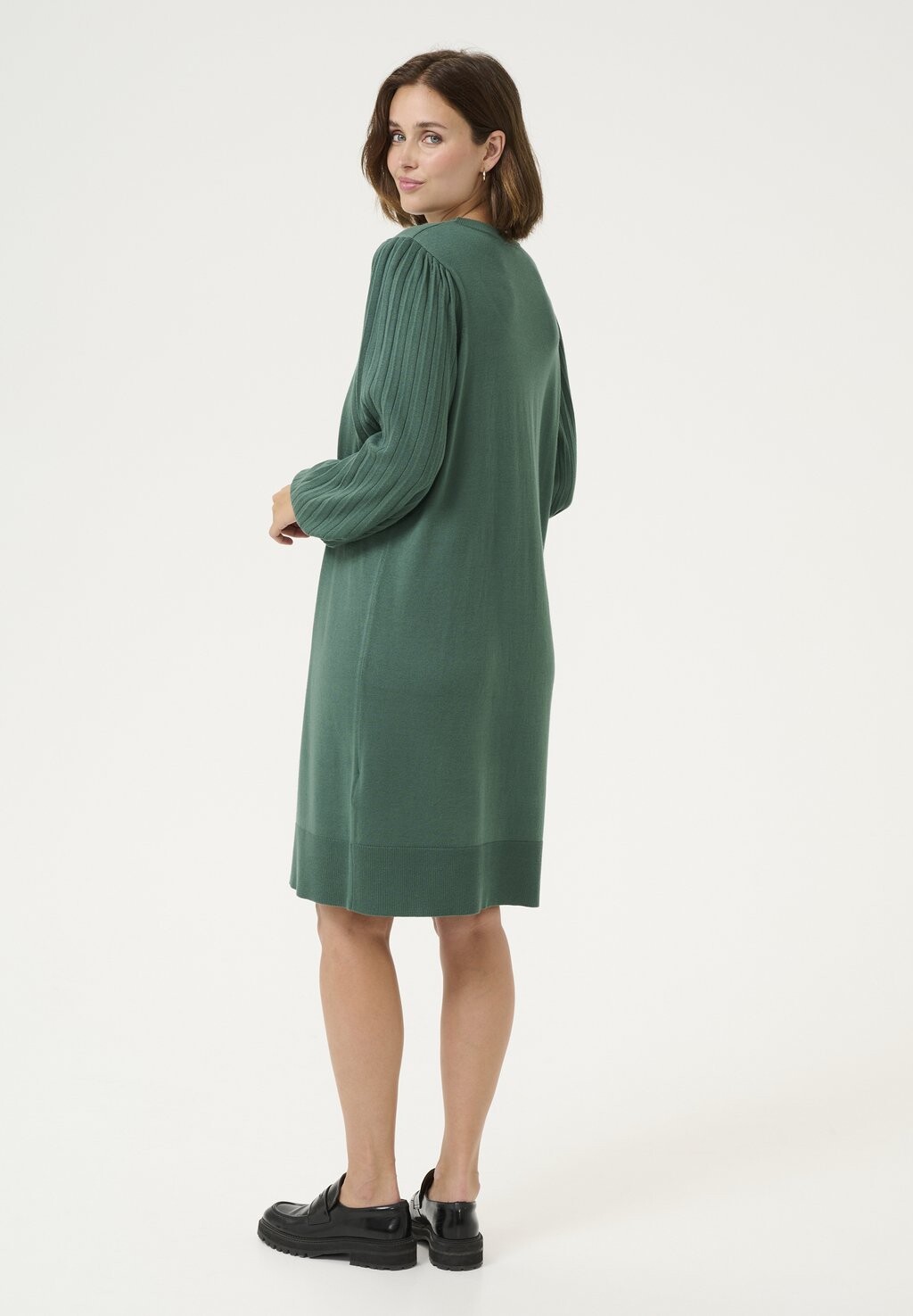 Платье-джемпер LONE Kaffe, зеленый
Платье-джемпер LONE Kaffe, зеленый