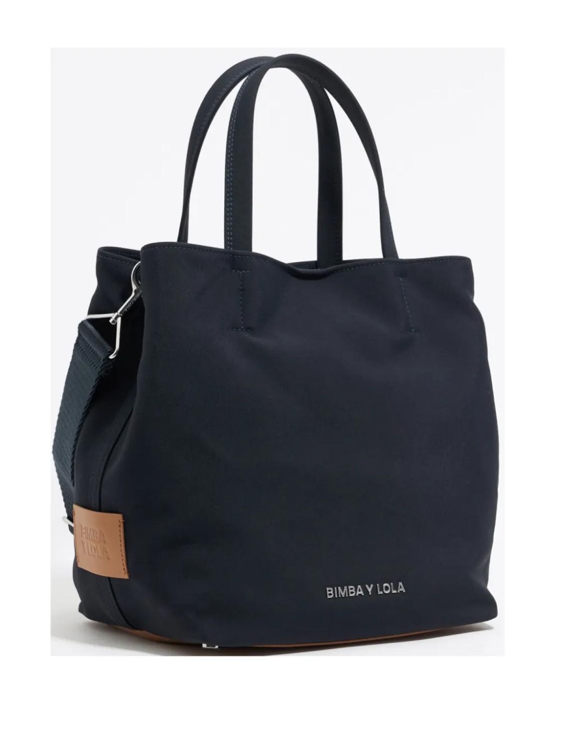 Большая сумка-тоут Bimba y Lola в стиле чихуахуа, синий
Большая сумка-тоут Bimba y Lola в стиле чихуахуа, синий