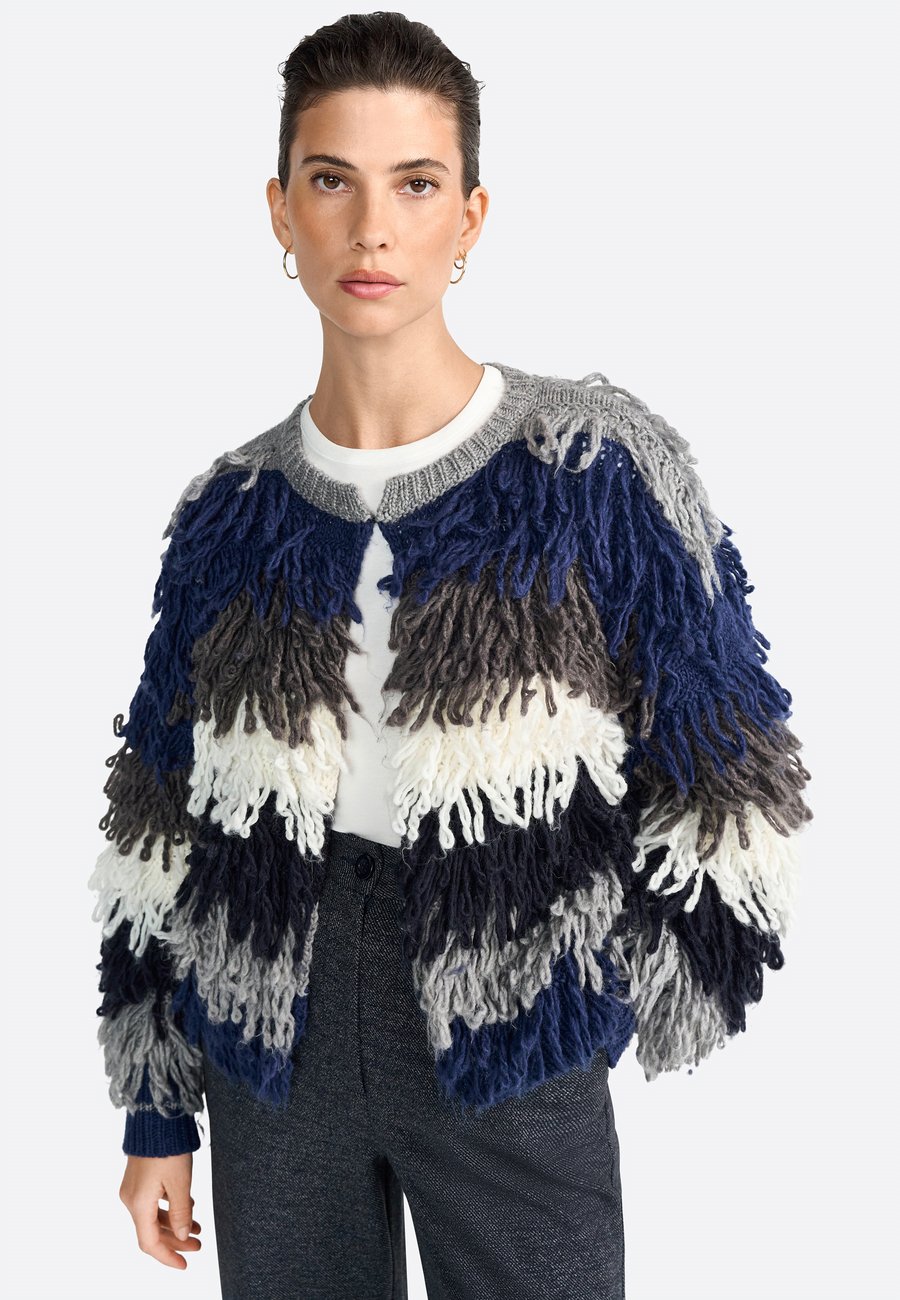 Кардиган Rich & Royal Cardigan, Silver Mist/Silver-Coloured
Кардиган Rich & Royal Cardigan, Silver Mist/Silver-Coloured