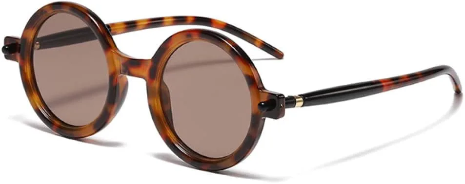 Модные солнцезащитные очки MUTYNE для мужчин и женщин, трендовые, роскошные, в стиле панк, винтажные, с прозрачными линзами и защитой от УФ-излучения UV400, C3
Модные солнцезащитные очки MUTYNE для мужчин и женщин, трендовые, роскошные, в стиле панк, винтажные, с прозрачными линзами и защитой от УФ-излучения UV400, C3