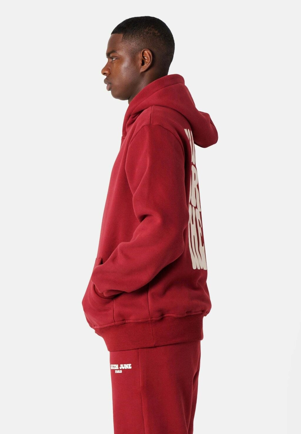 Толстовка с капюшоном RETRO Sixth June, темно-красный
Толстовка с капюшоном RETRO Sixth June, темно-красный