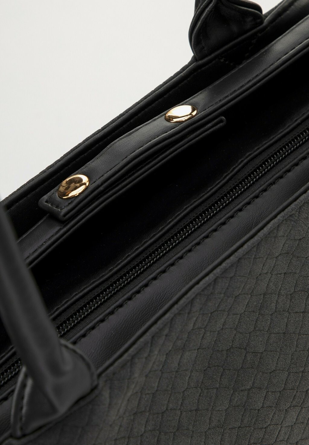 Сумка WITTCHEN, серый
Сумка WITTCHEN, серый