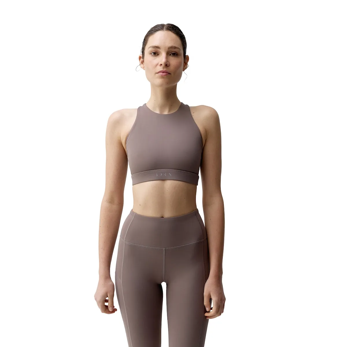 Женский спортивный топ Asura Born Living Yoga, светло-коричневый
Женский спортивный топ Asura Born Living Yoga, светло-коричневый