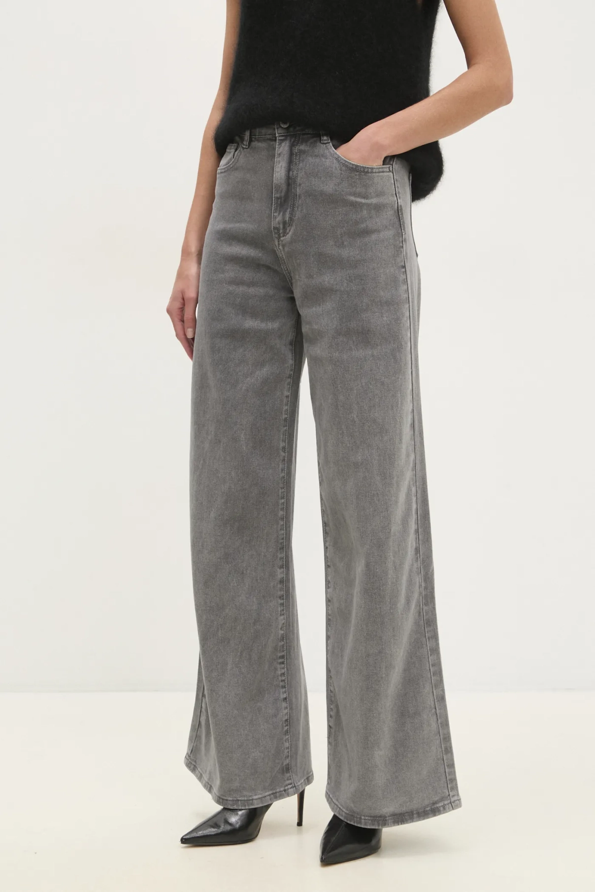 Джинсы Answear Lab, серый
Джинсы Answear Lab, серый