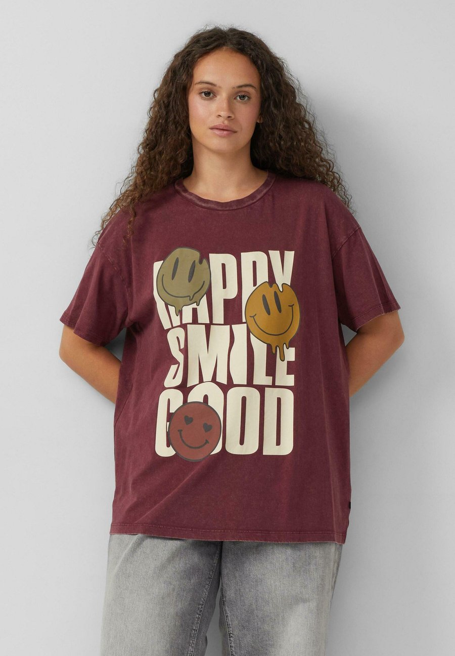 Футболка QS Print T-shirt, Bordeaux/Red, Красный, Футболка QS Print T-shirt, Bordeaux/Red
Футболка QS Print T-shirt, Bordeaux/Red, Красный, Футболка QS Print T-shirt, Bordeaux/Red