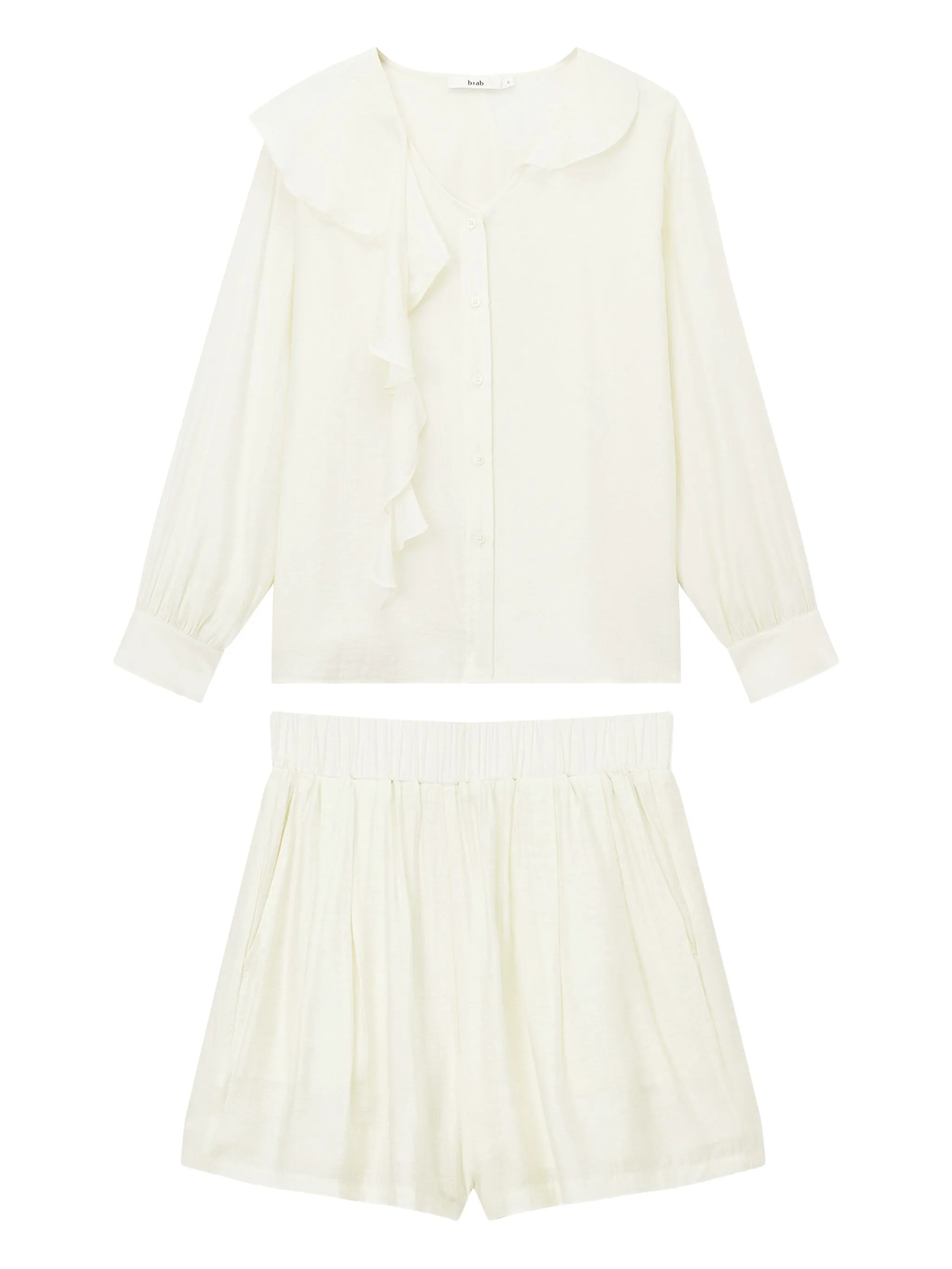 Комплект из блузки и шортов с оборками B+Ab, нейтральный
Комплект из блузки и шортов с оборками B+Ab, нейтральный