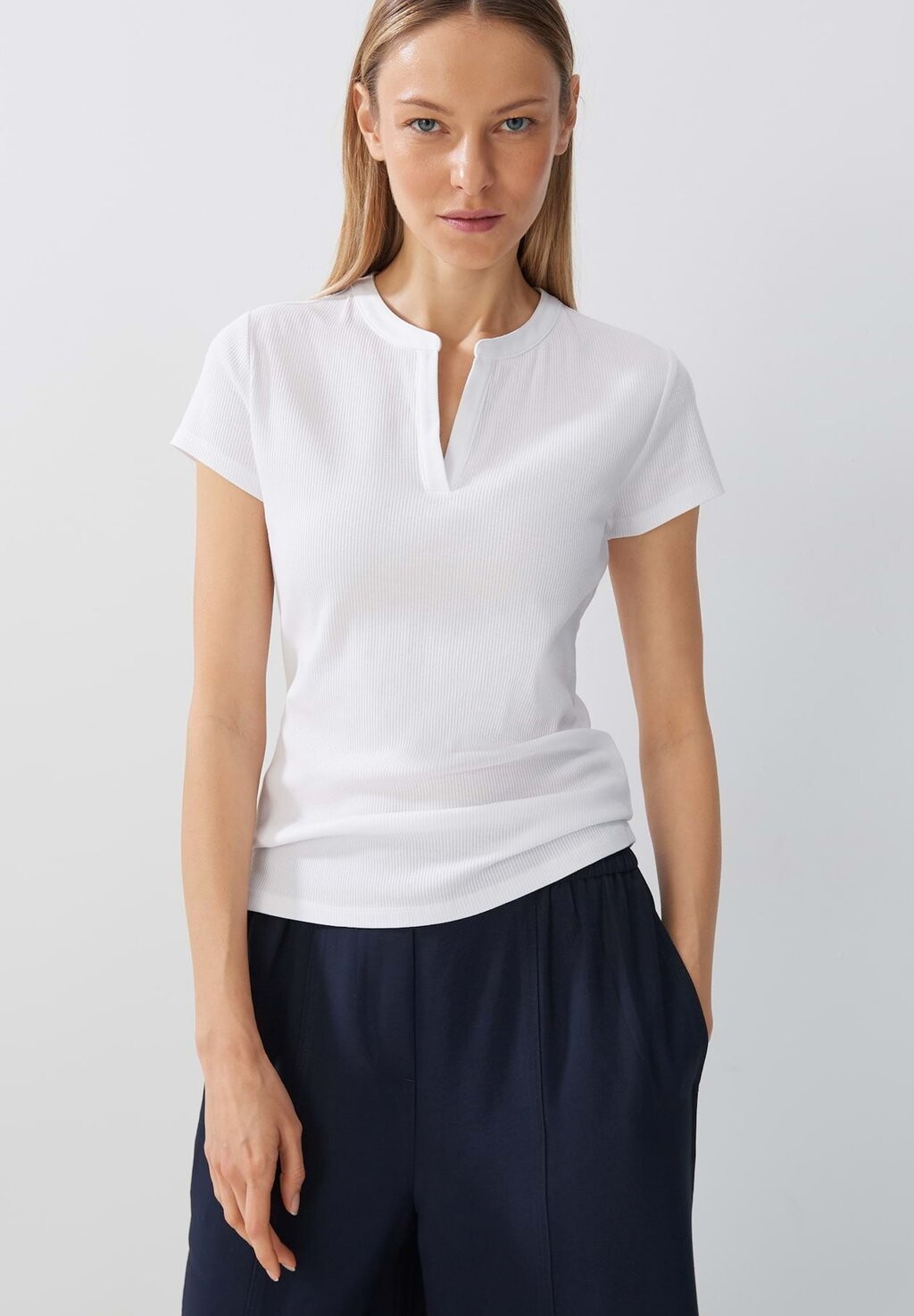 Футболка базовая someday., белая
Футболка базовая someday., белая