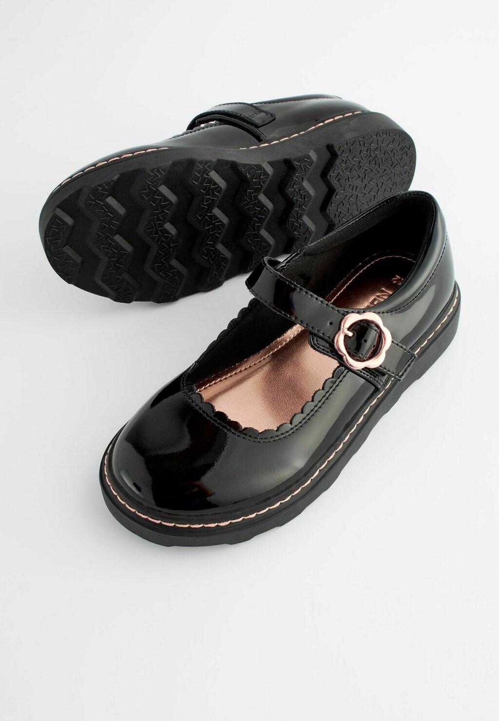 Балетки с ремешками MARY JANE Next, черный
Балетки с ремешками MARY JANE Next, черный