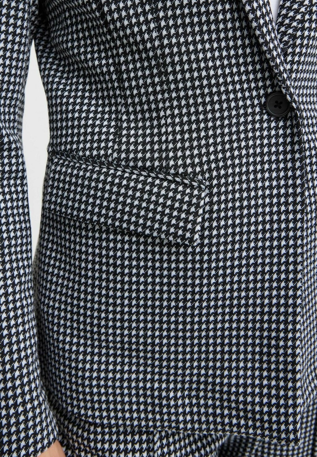 Кардиган BLENDA Fransa, черный
Кардиган BLENDA Fransa, черный