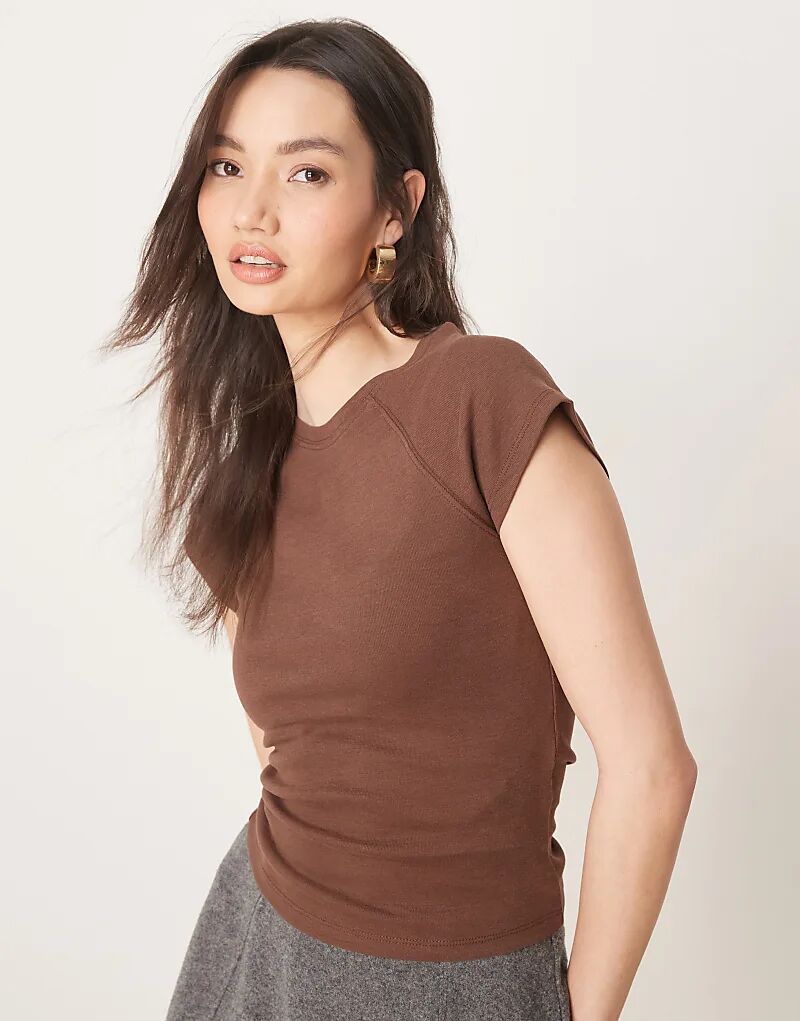 Футболка с рукавами реглан для малышей цвета шоколада ASOS DESIGN, Коричневый, Футболка с рукавами реглан для малышей цвета шоколада ASOS DESIGN
Футболка с рукавами реглан для малышей цвета шоколада ASOS DESIGN, Коричневый, Футболка с рукавами реглан для малышей цвета шоколада ASOS DESIGN