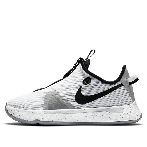 Кроссовки стр. 4 команда Nike, белый 
Кроссовки стр. 4 команда Nike, белый