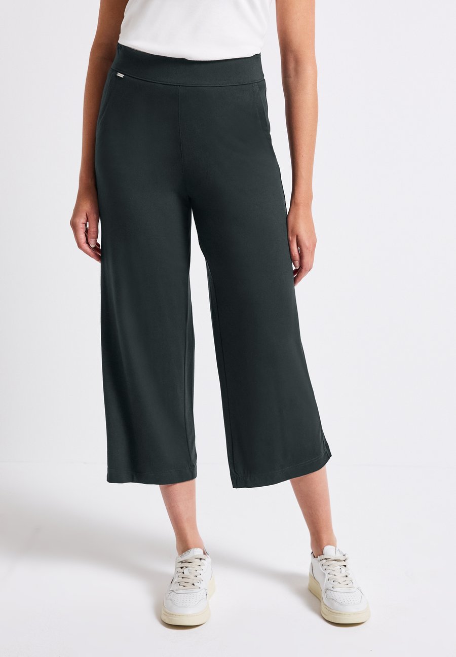 Брюки Street One 7/8 WIDE , Grün/Dark Green
Брюки Street One 7/8 WIDE , Grün/Dark Green