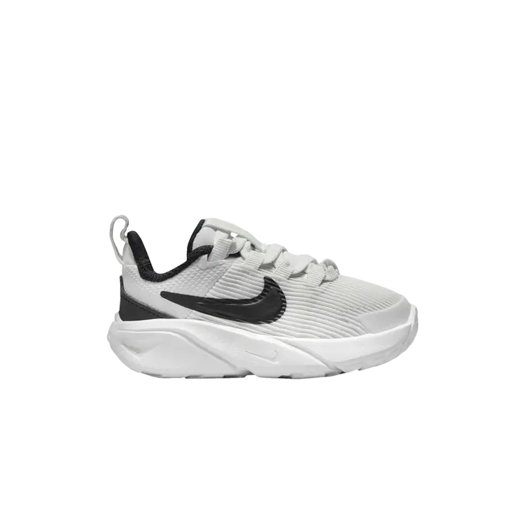 Кроссовки Star Runner 4 TD, цвет Summit White Black
Кроссовки Star Runner 4 TD, цвет Summit White Black