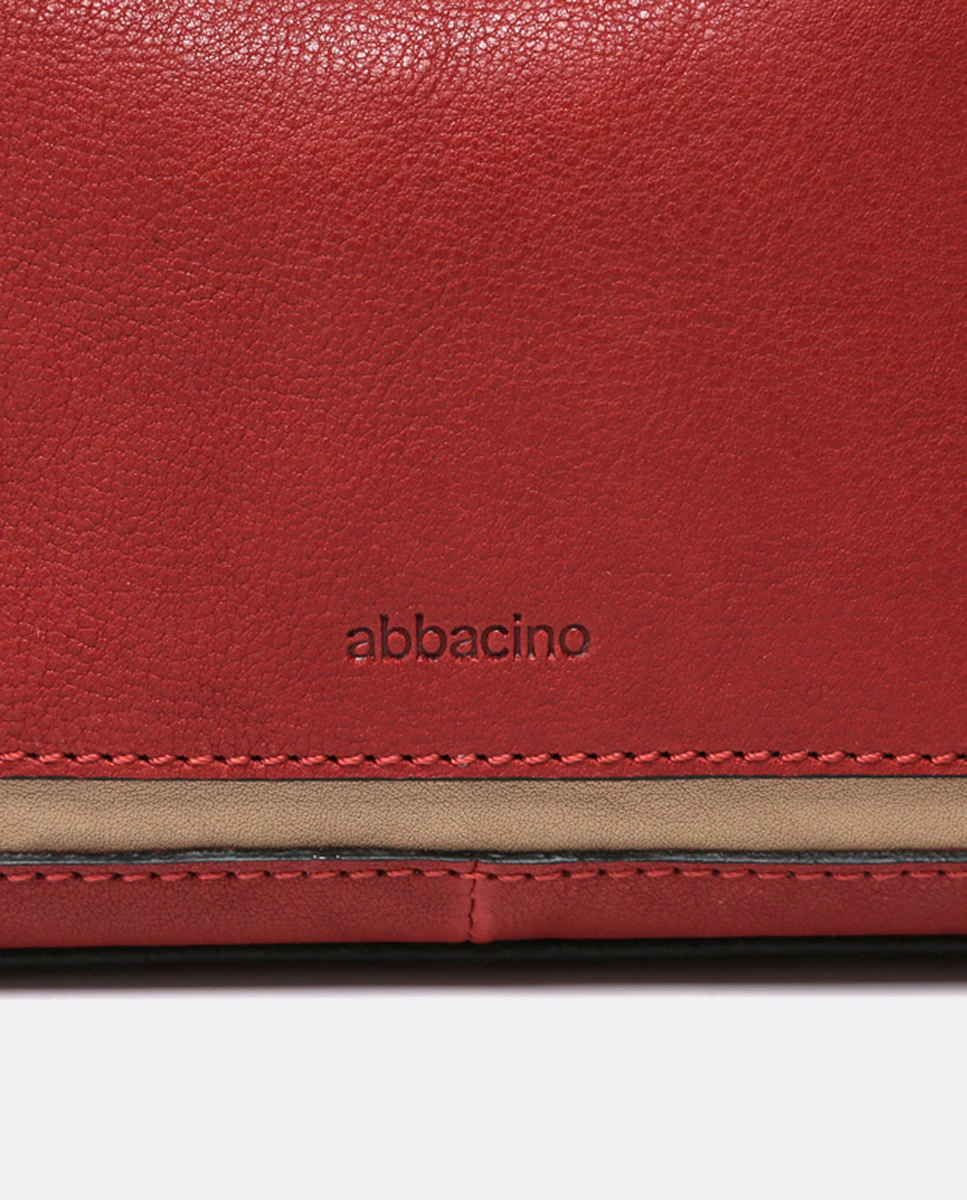 Кожаная красная сумка Bandolera Oceans Diary Abbacino, красный
Кожаная красная сумка Bandolera Oceans Diary Abbacino, красный