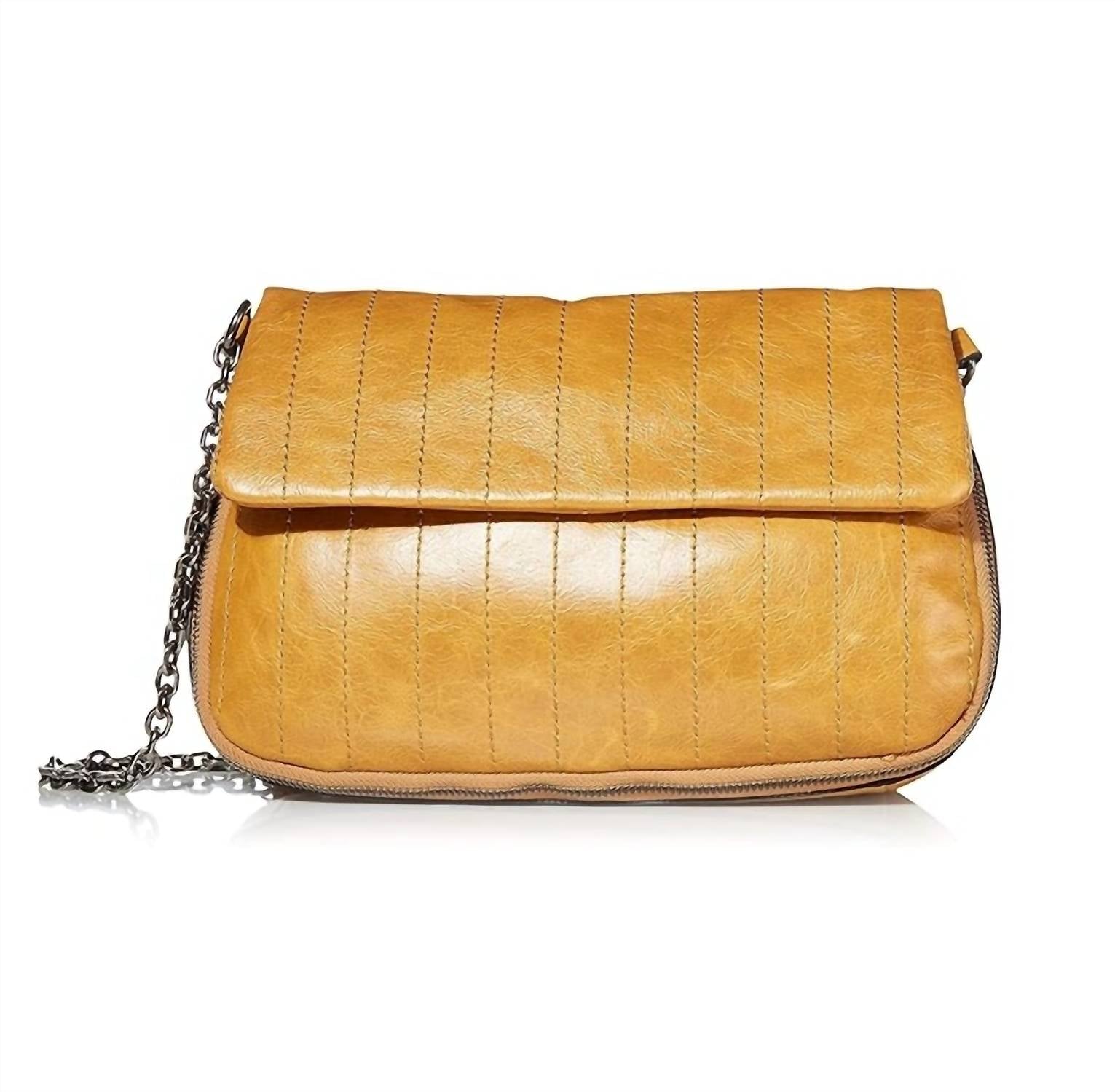 Большая сумка через плечо Keely в цвете Creamy Caramel Vince Camuto
Большая сумка через плечо Keely в цвете Creamy Caramel Vince Camuto