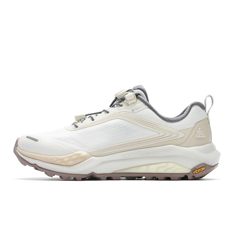 Кроссовки для активного отдыха женские с низким верхом белые/бежевые Fila
Кроссовки для активного отдыха женские с низким верхом белые/бежевые Fila