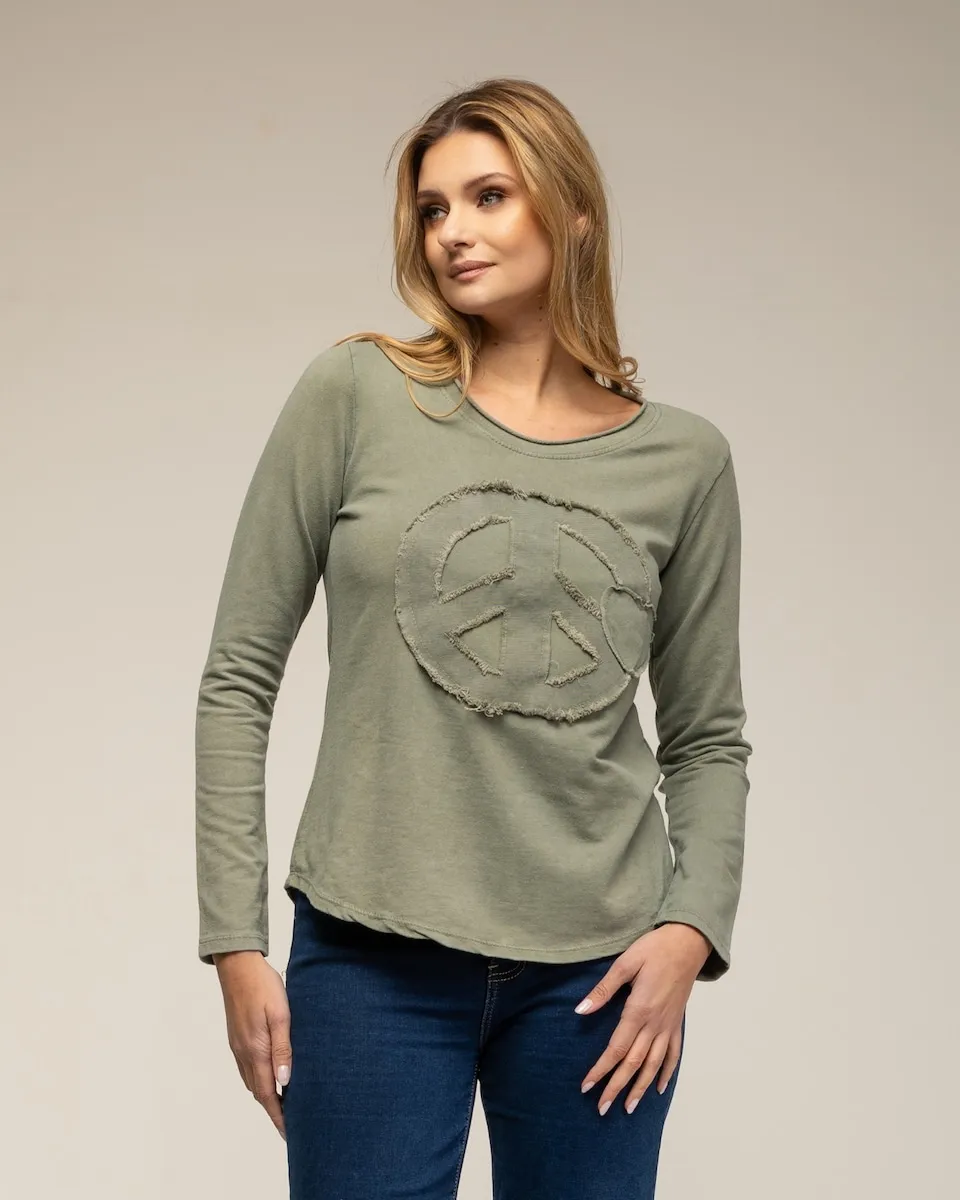 Женская футболка с длинными рукавами и вышитым символом мира Tantra, цвет Verde Militar
Женская футболка с длинными рукавами и вышитым символом мира Tantra, цвет Verde Militar