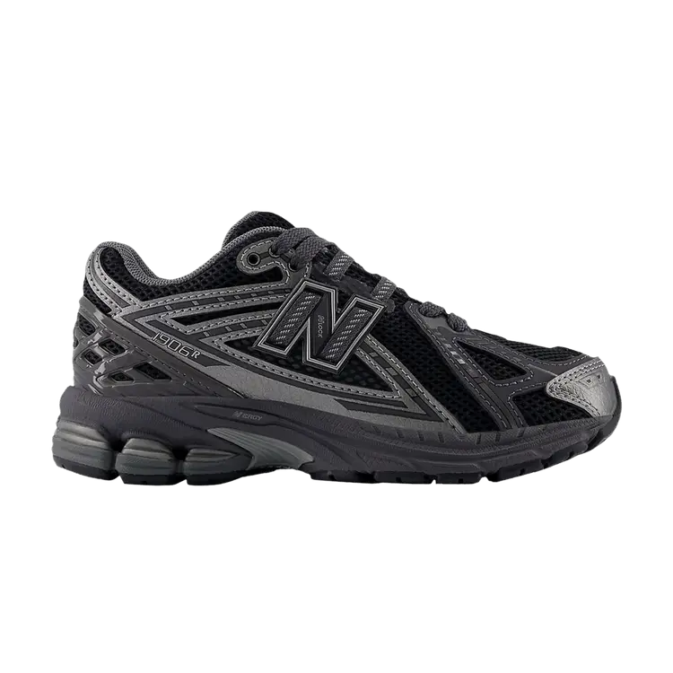 Кроссовки New Balance 1906R Big Kid Wide Phantom, черный
Кроссовки New Balance 1906R Big Kid Wide Phantom, черный
