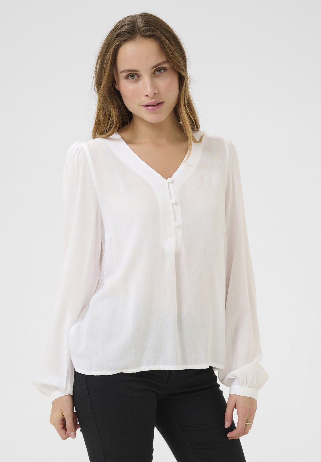 Блуза LOUIZE Kaffe, молочный
Блуза LOUIZE Kaffe, молочный