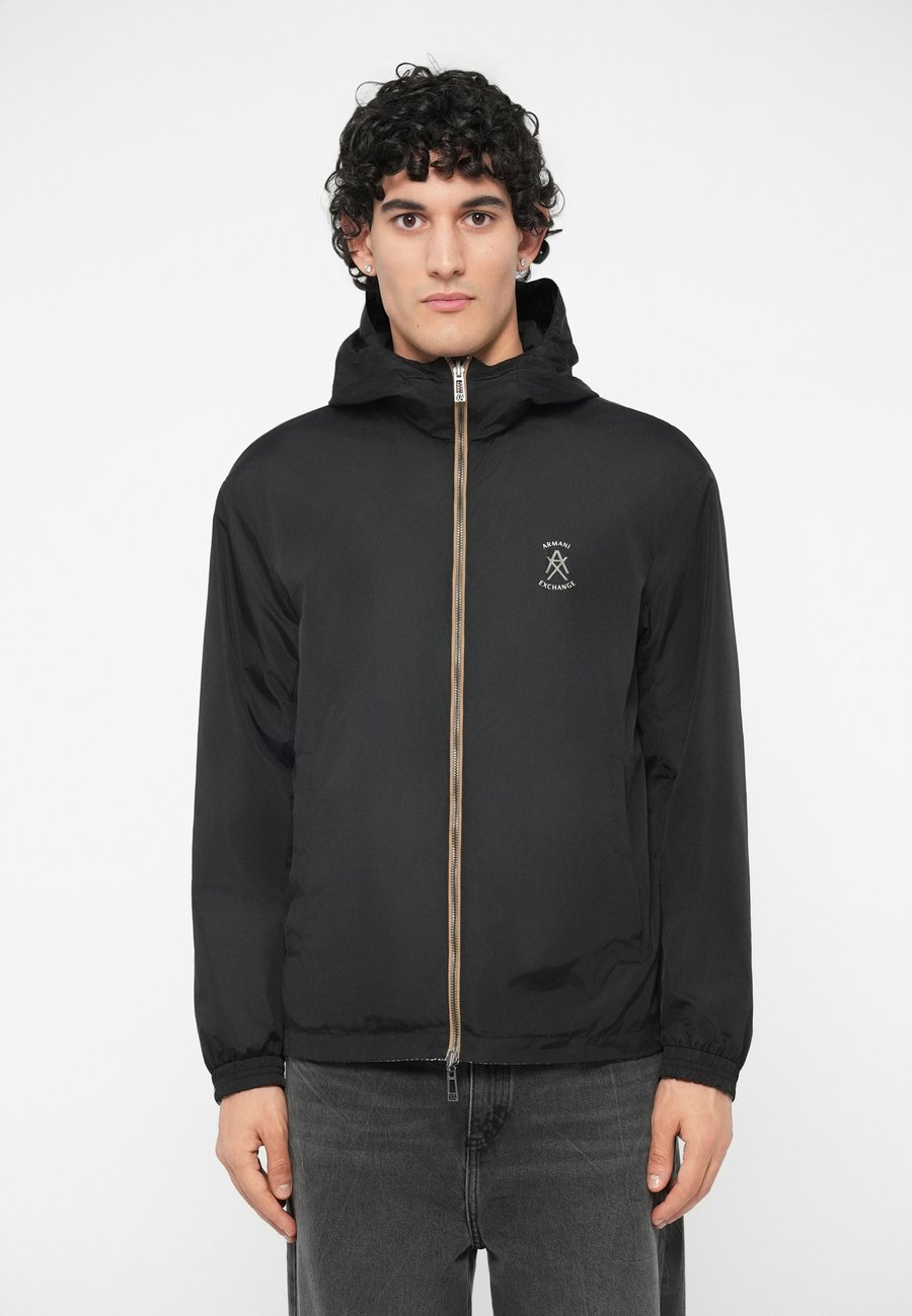 Куртка Armani Exchange BLOUSON JACKET, Cream/Black/Beige
Куртка Armani Exchange BLOUSON JACKET, Cream/Black/Beige