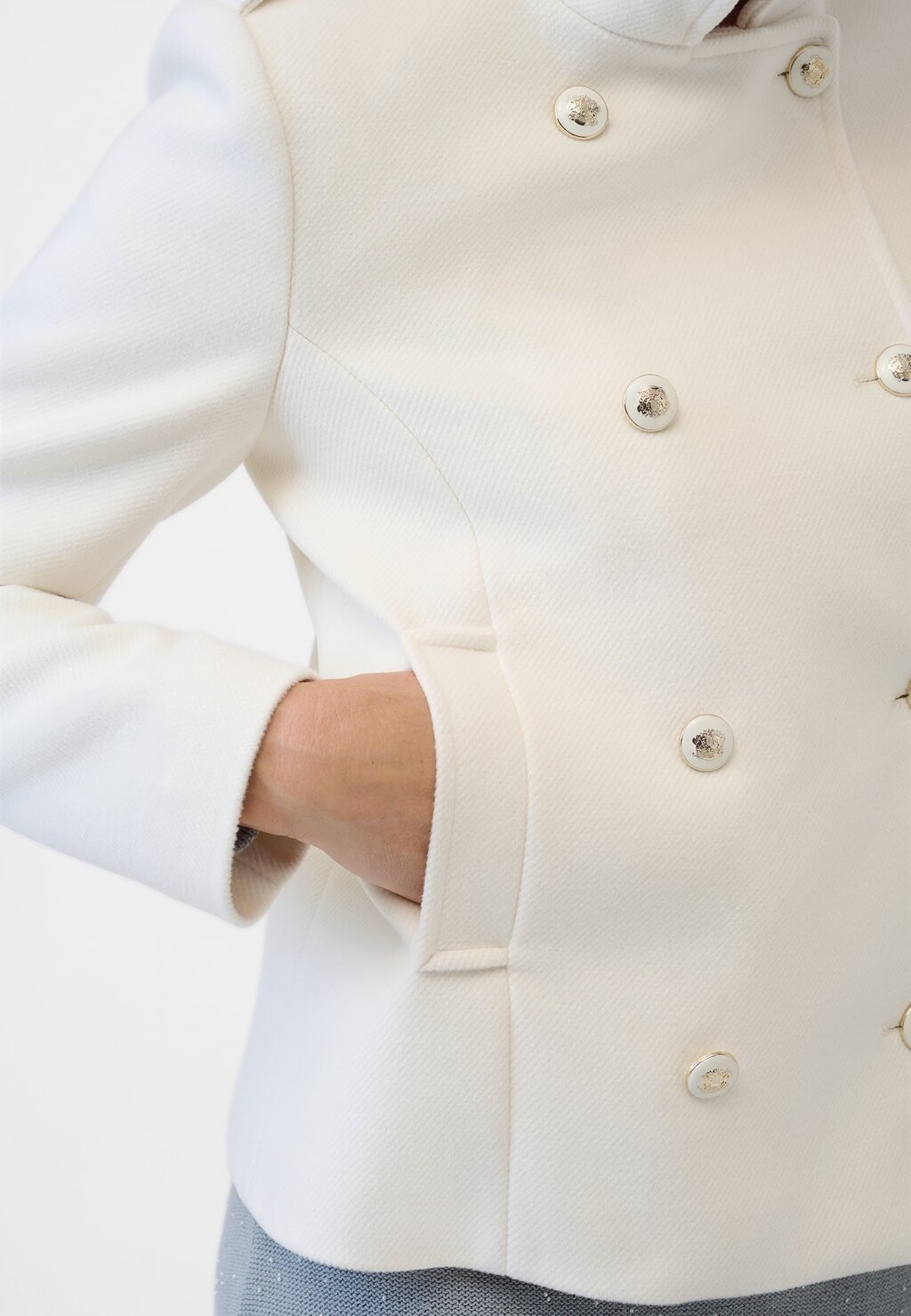 Блейзер LETIZIA Ricano, белый 
Блейзер LETIZIA Ricano, белый