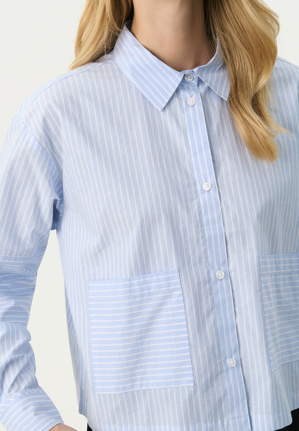 Блузка на пуговицах CARONNE Part Two, синий
Блузка на пуговицах CARONNE Part Two, синий