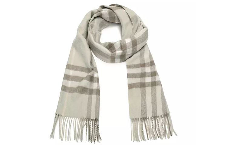 Бурберри Вязаный шарф унисекс
Бурберри Вязаный шарф унисекс